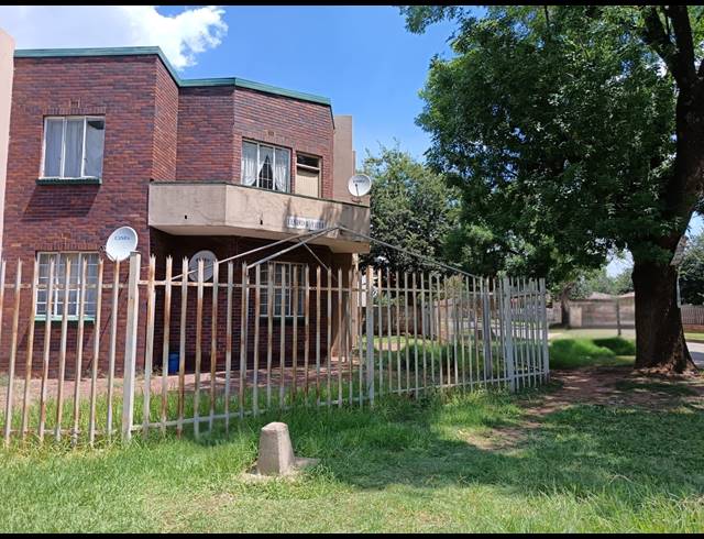24 BEDROOM APARTMENT BLOCK FOR SALE IN PEACEHAVEN